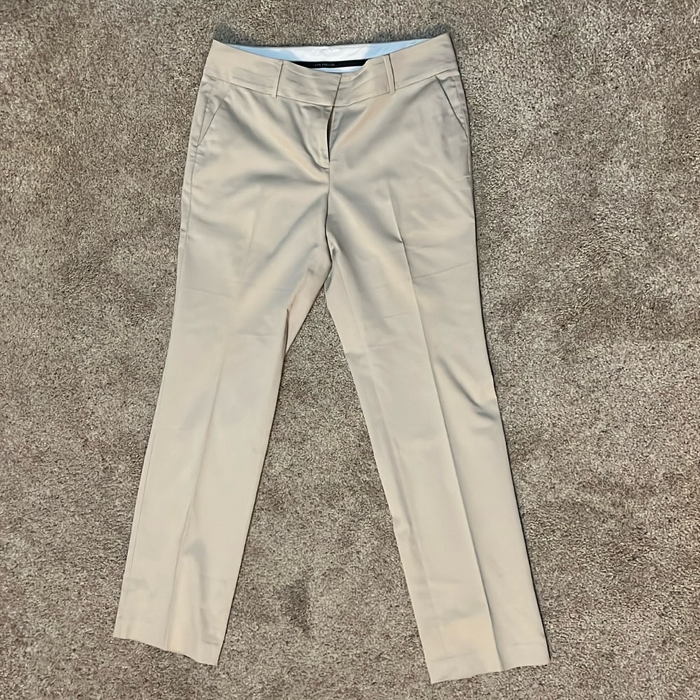 Ann Taylor khaki pants size 10